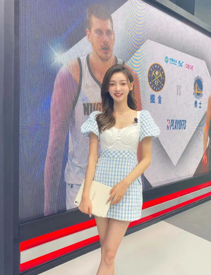 中国老板助力英超狼队推动青少年体育发展